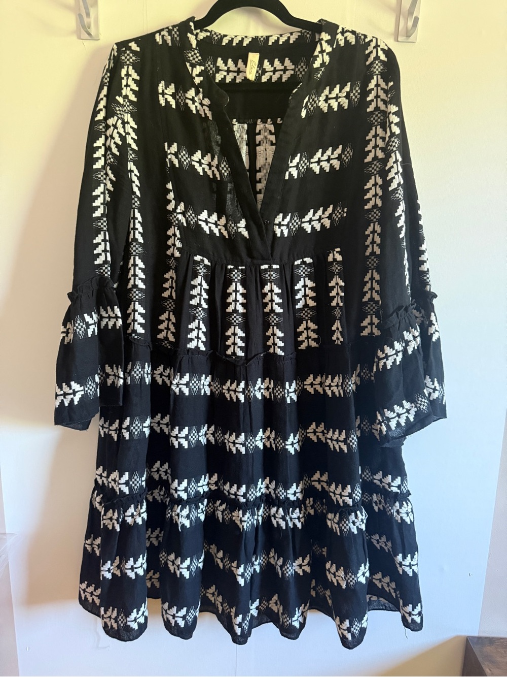 Etam Black White Embroidered Cotton Boho Tiered Dress L Bell Sleeve